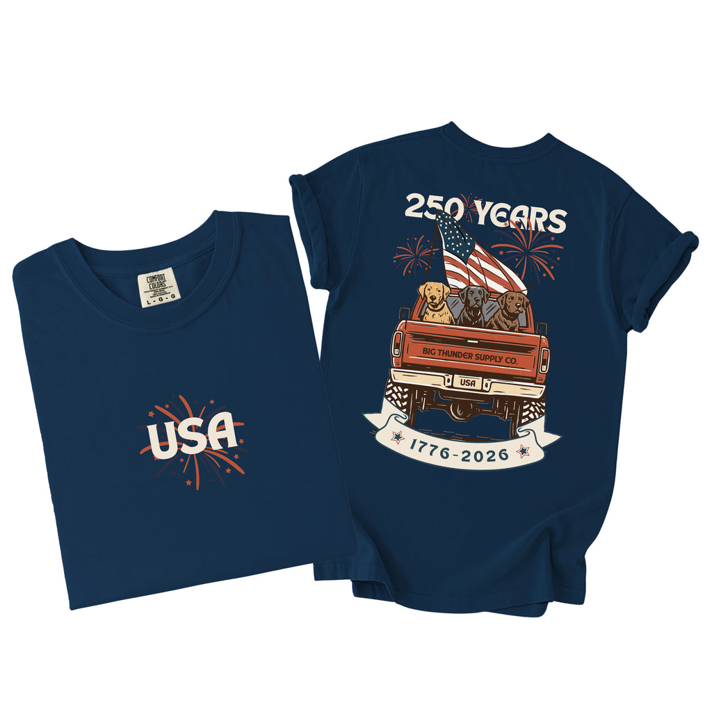 Patriotic USA Labs in Truck - Comfort Colors Unisex T-shirt