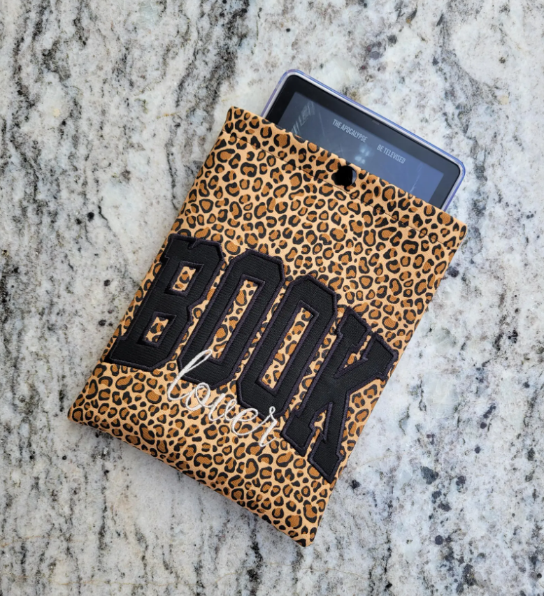 Book Lover Leopard Print Retro Kindle Sleeve with Snap - E-Reader Cover