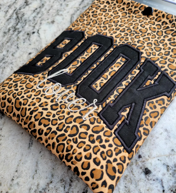 Book Lover Leopard Print Retro Kindle Sleeve with Snap - E-Reader Cover