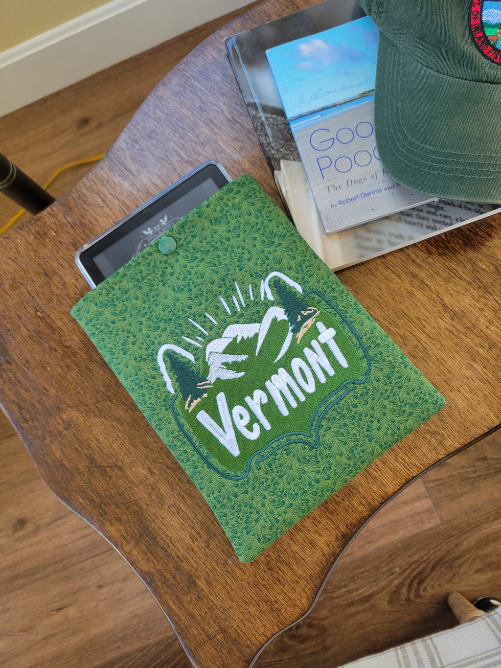 Vermont E-Reader Sleeve
