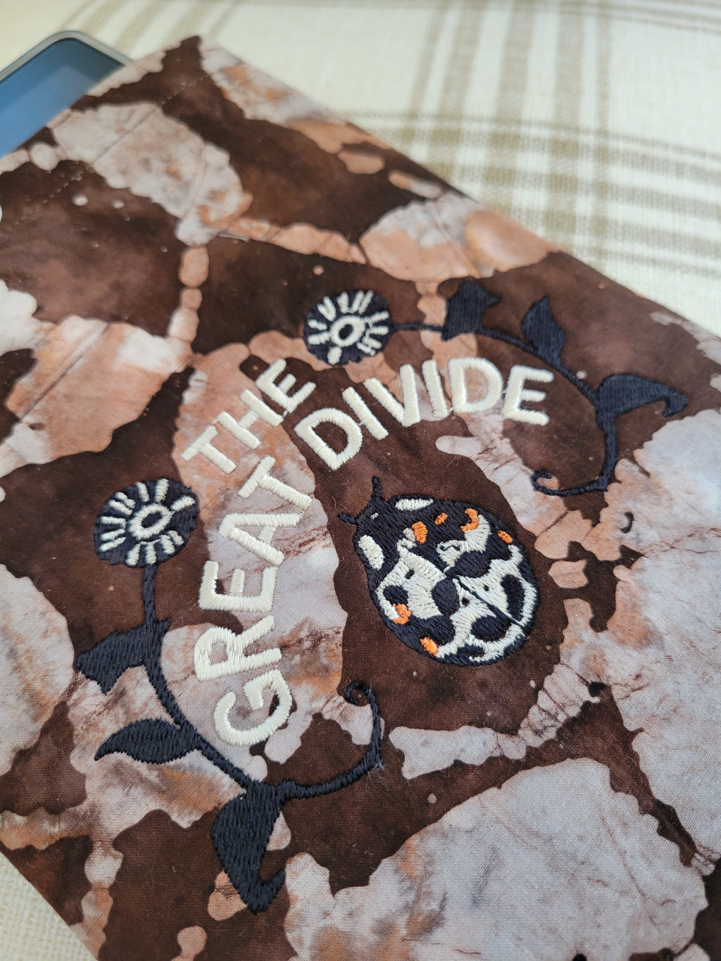 The Great Divide E-Reader Sleeve
