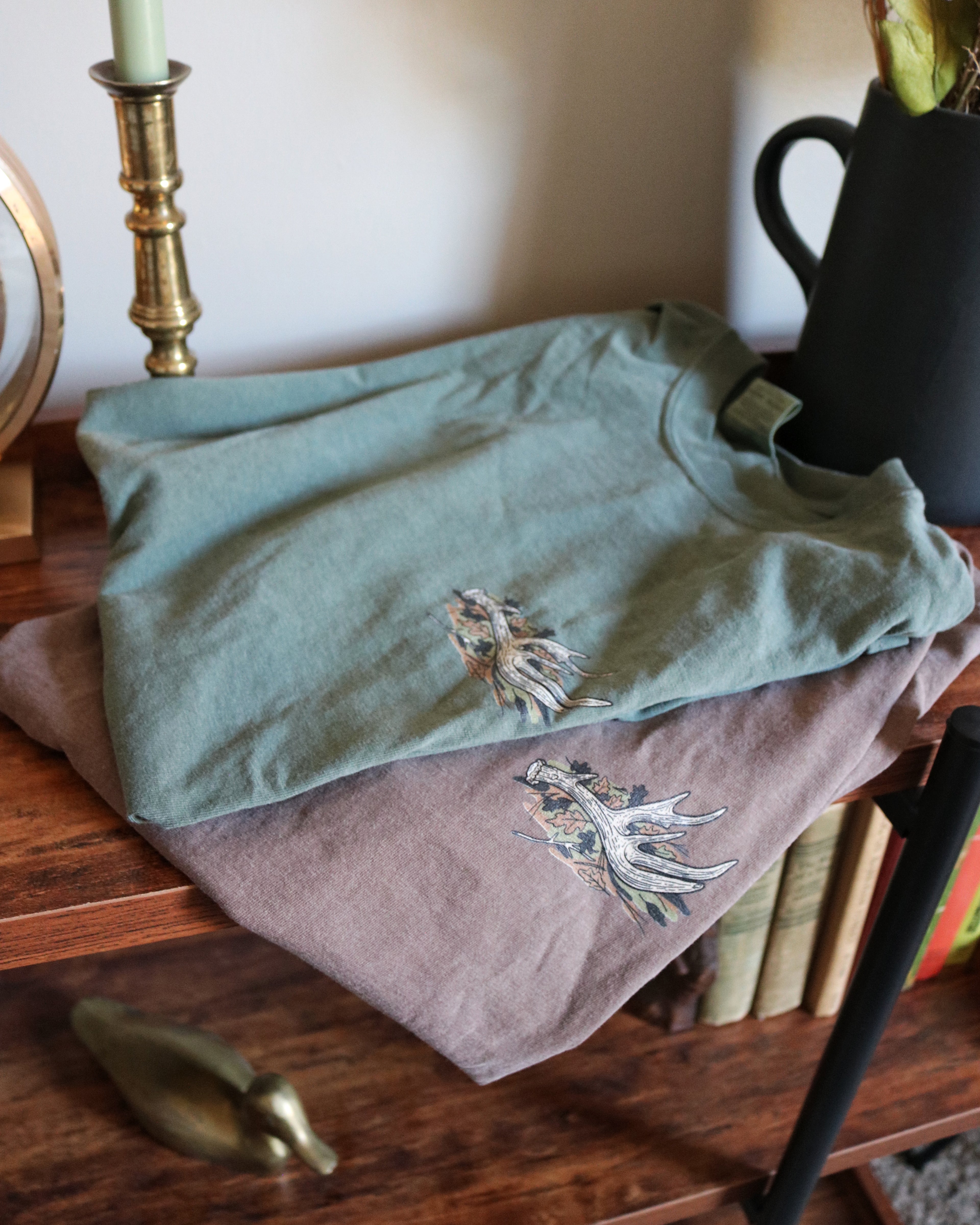 Shed Dog Black Lab - Comfort Colors Unisex Heavyweight T-shirt